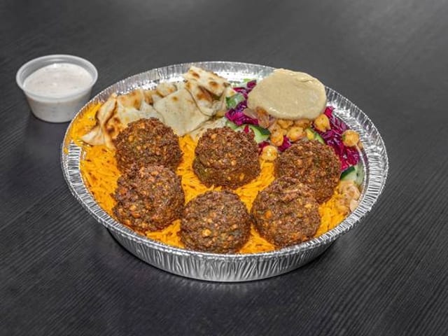 Veggie Falafel Platter.